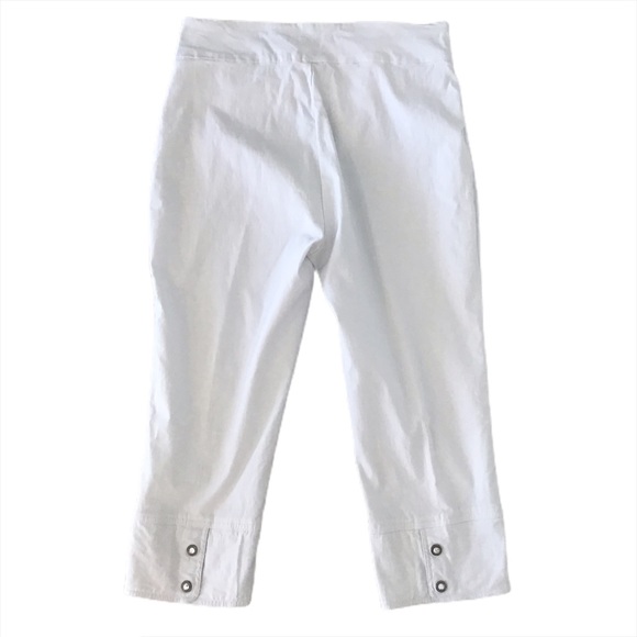 Simon Chang White Pull-On Capri Pants, Size 10 - Picture 2 of 15